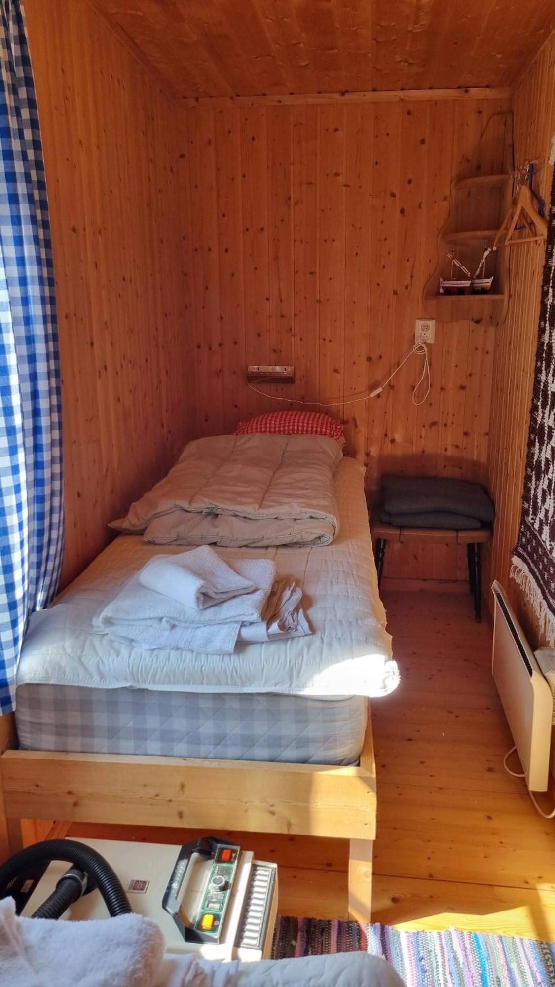 Koselig Rorbu Pa Tind Villa Sørvågen Buitenkant foto