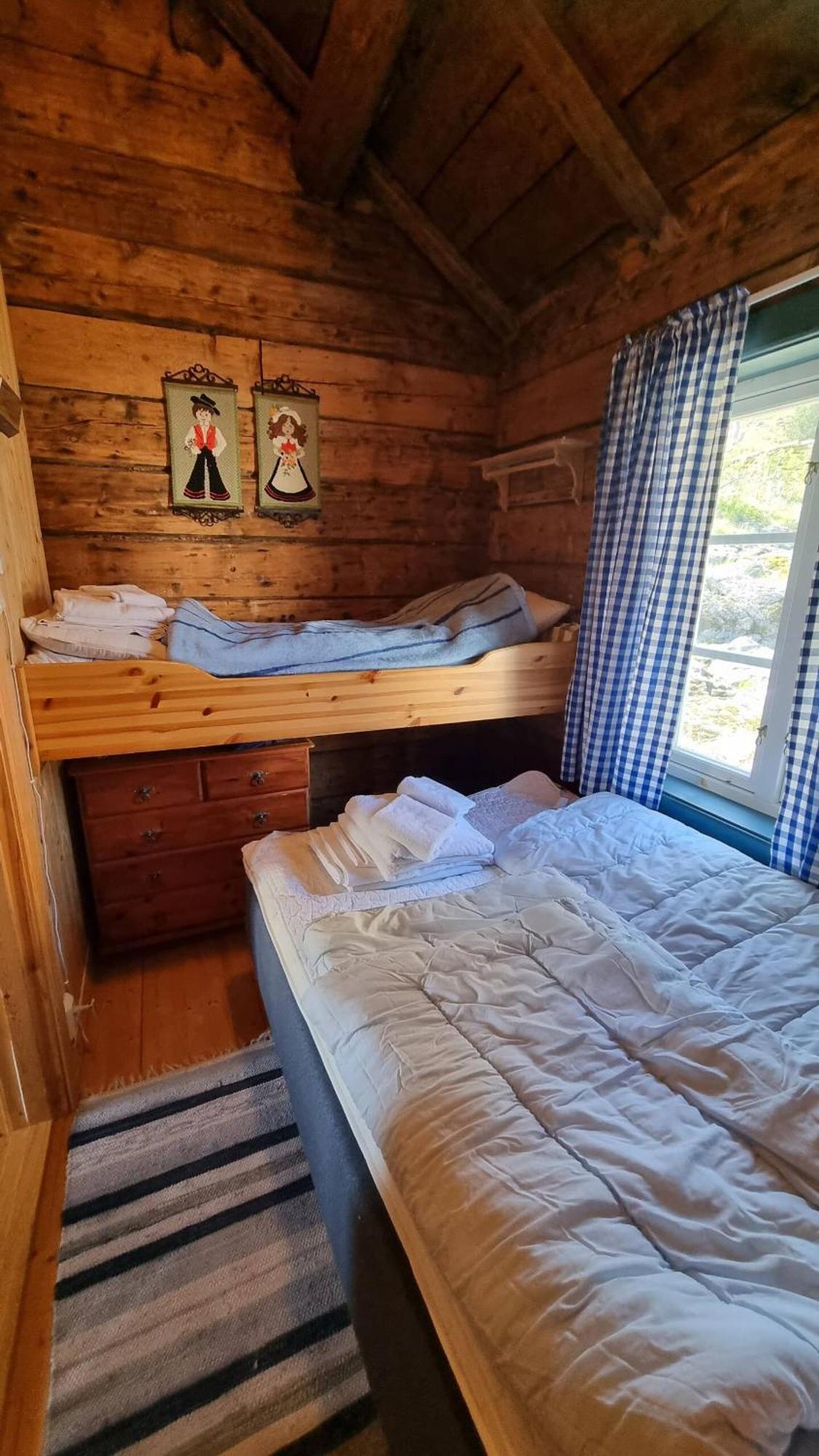 Koselig Rorbu Pa Tind Villa Sørvågen Buitenkant foto