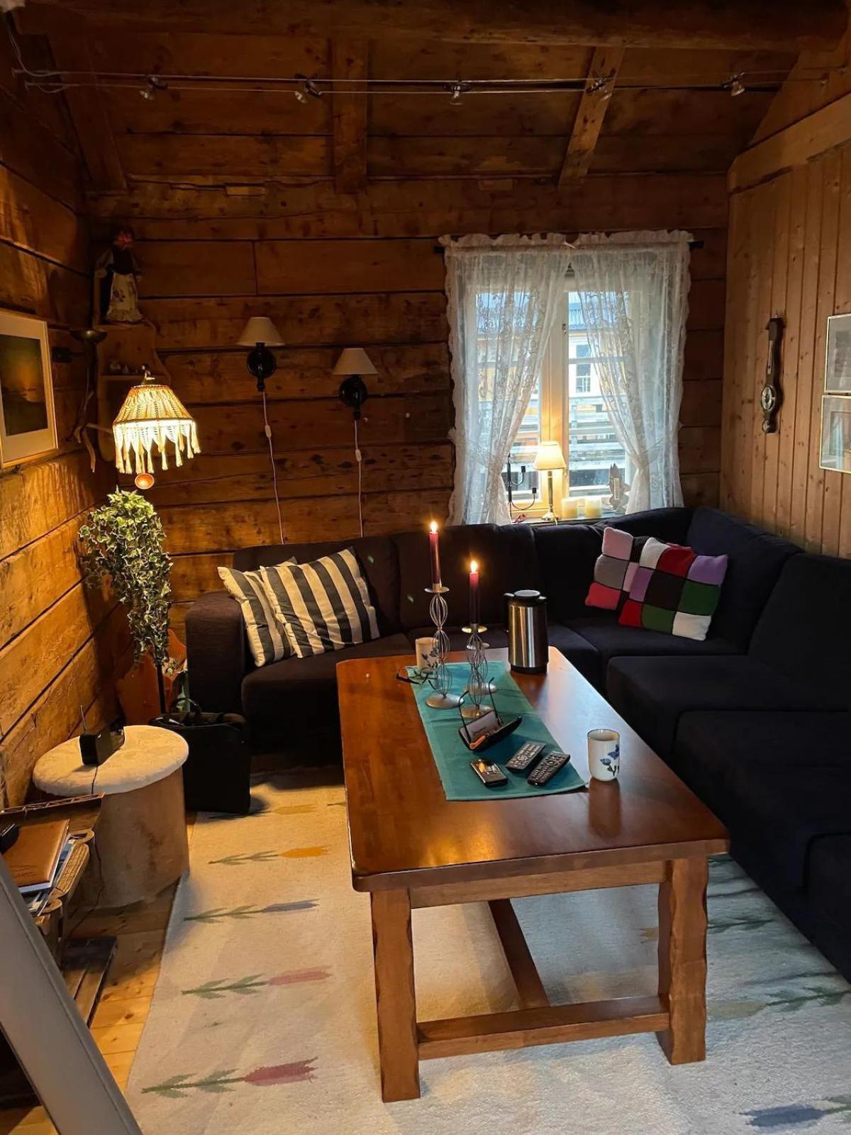 Koselig Rorbu Pa Tind Villa Sørvågen Buitenkant foto