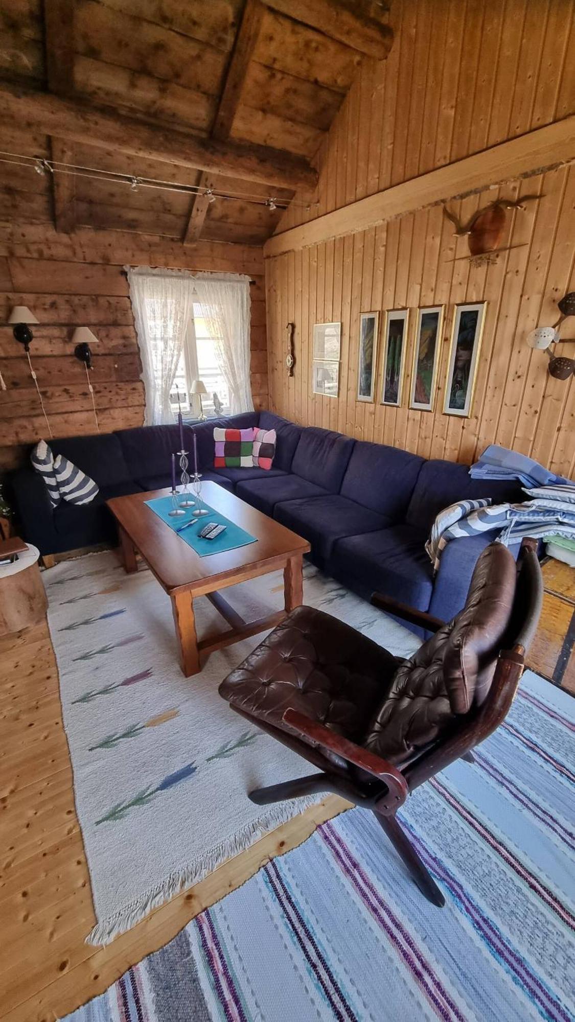 Koselig Rorbu Pa Tind Villa Sørvågen Buitenkant foto